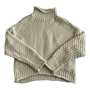 Moussy Women’s Cozy Winter Ivory  Cropped Chunky Mocked Neck Sweater Size L